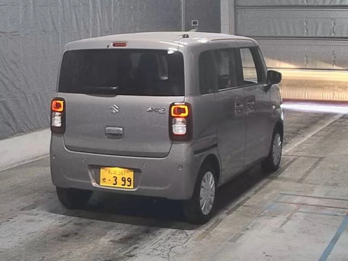 SUZUKI WAGON R SMILE
