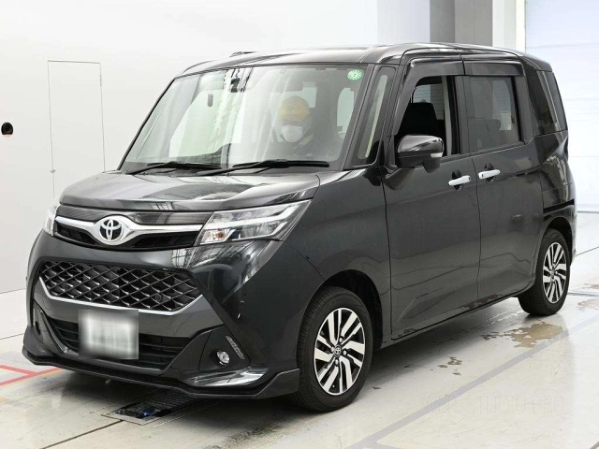 TOYOTA TANK M900A 2019