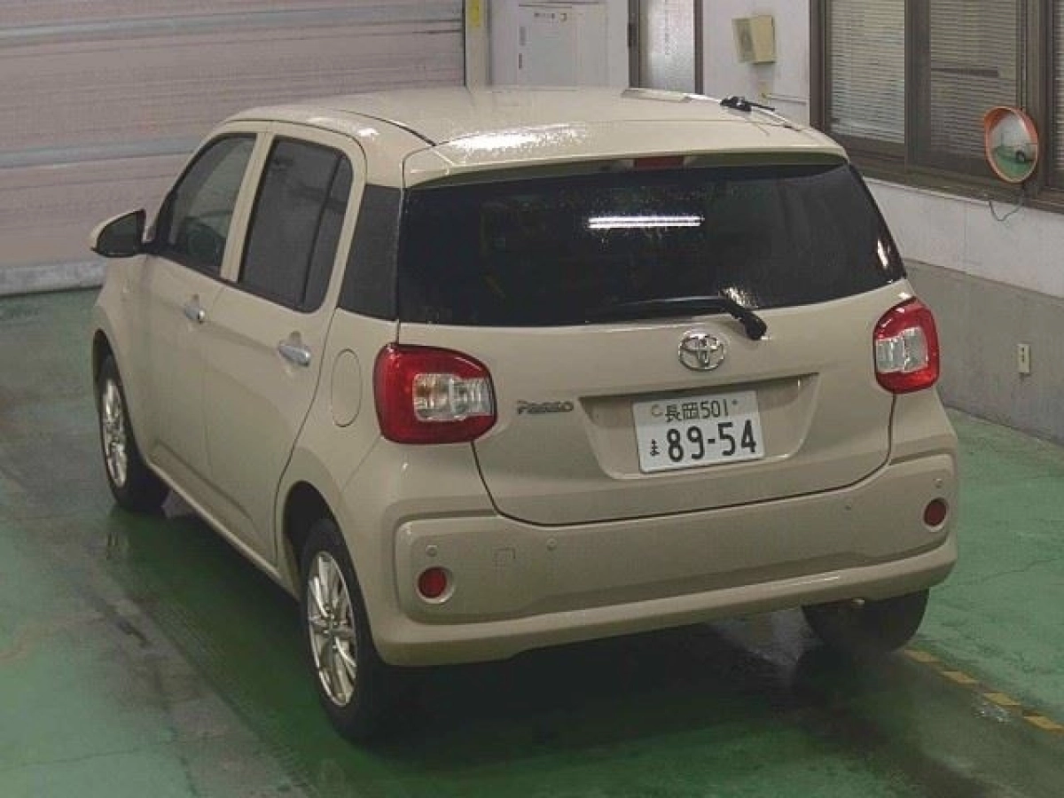 TOYOTA PASSO