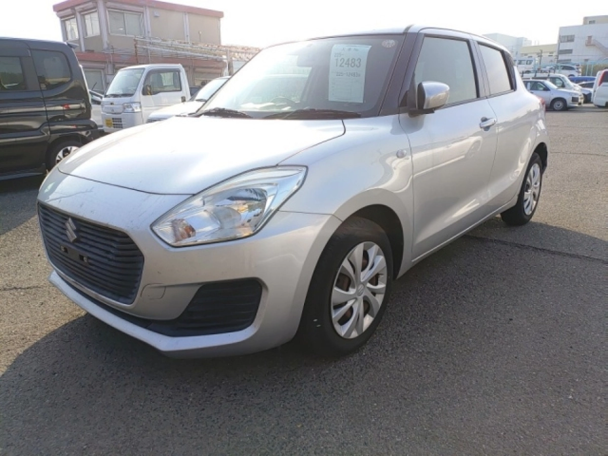 SUZUKI SWIFT ZC83S 2019