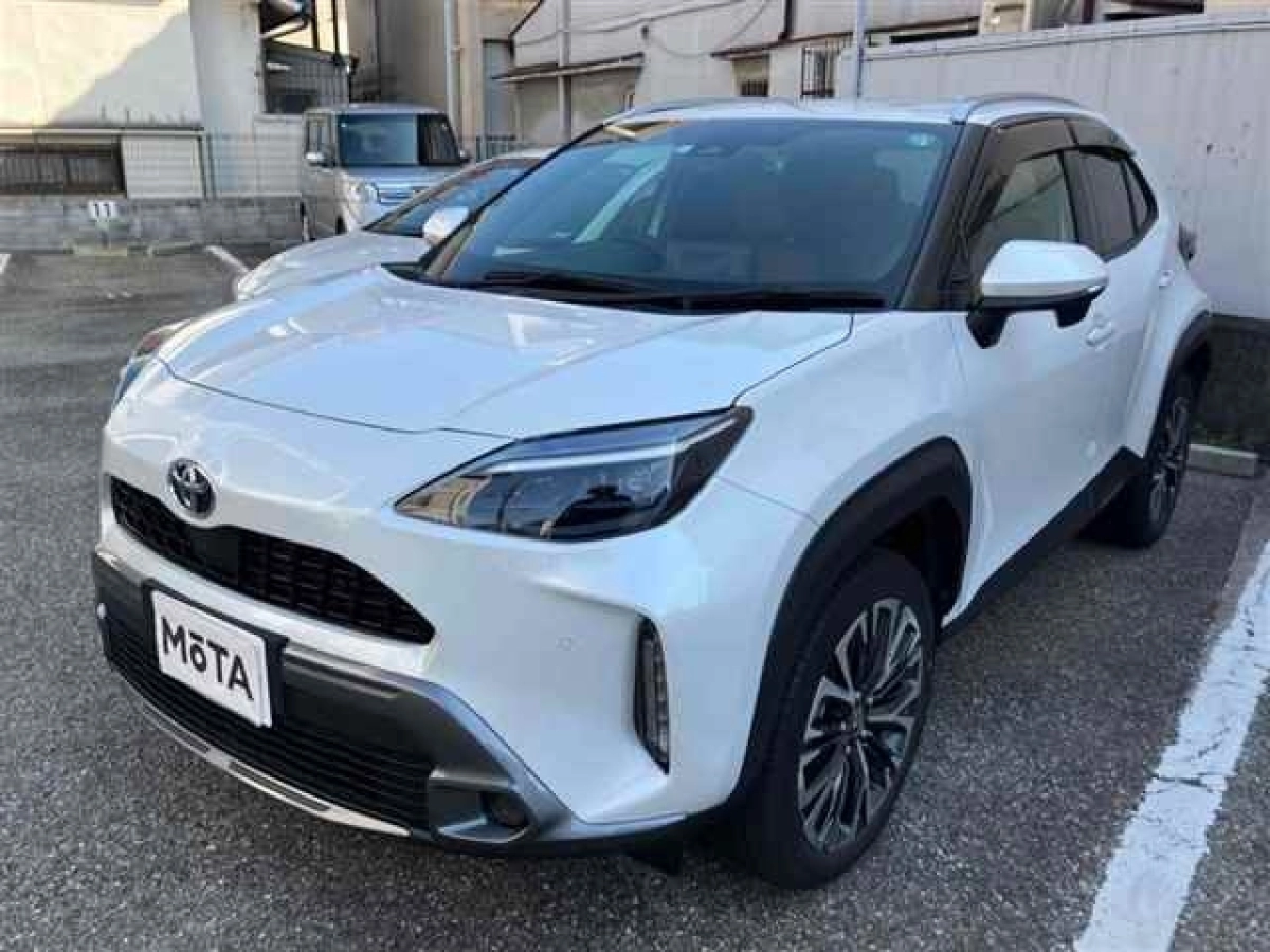 TOYOTA YARIS CROSS MXPB10 2023