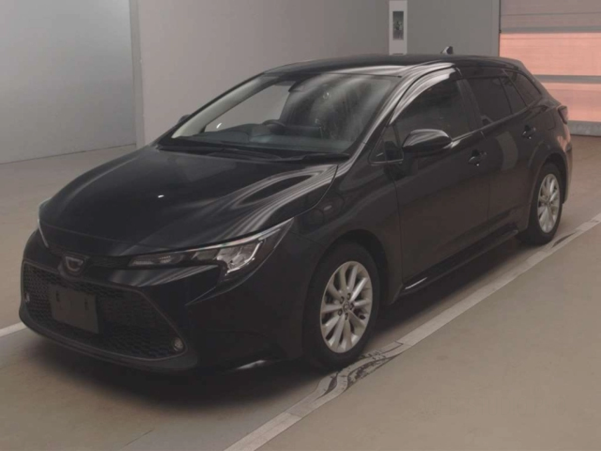 TOYOTA COROLLA TOURING ZRE212W 2020