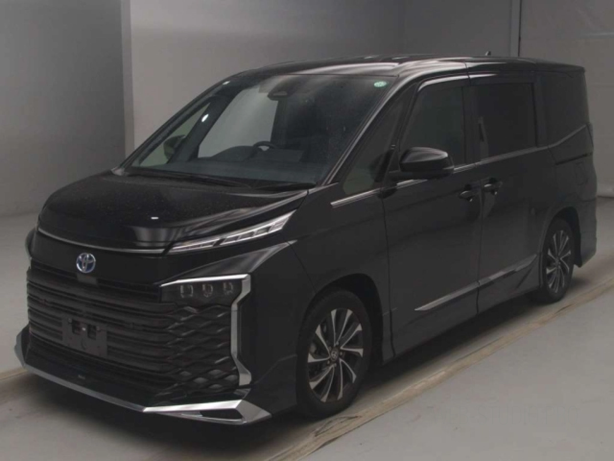 TOYOTA VOXY ZWR90W 2023