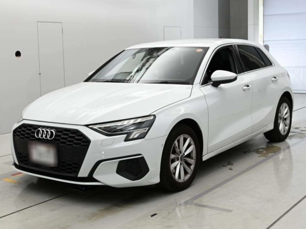 AUDI A3 GYDLA 2023