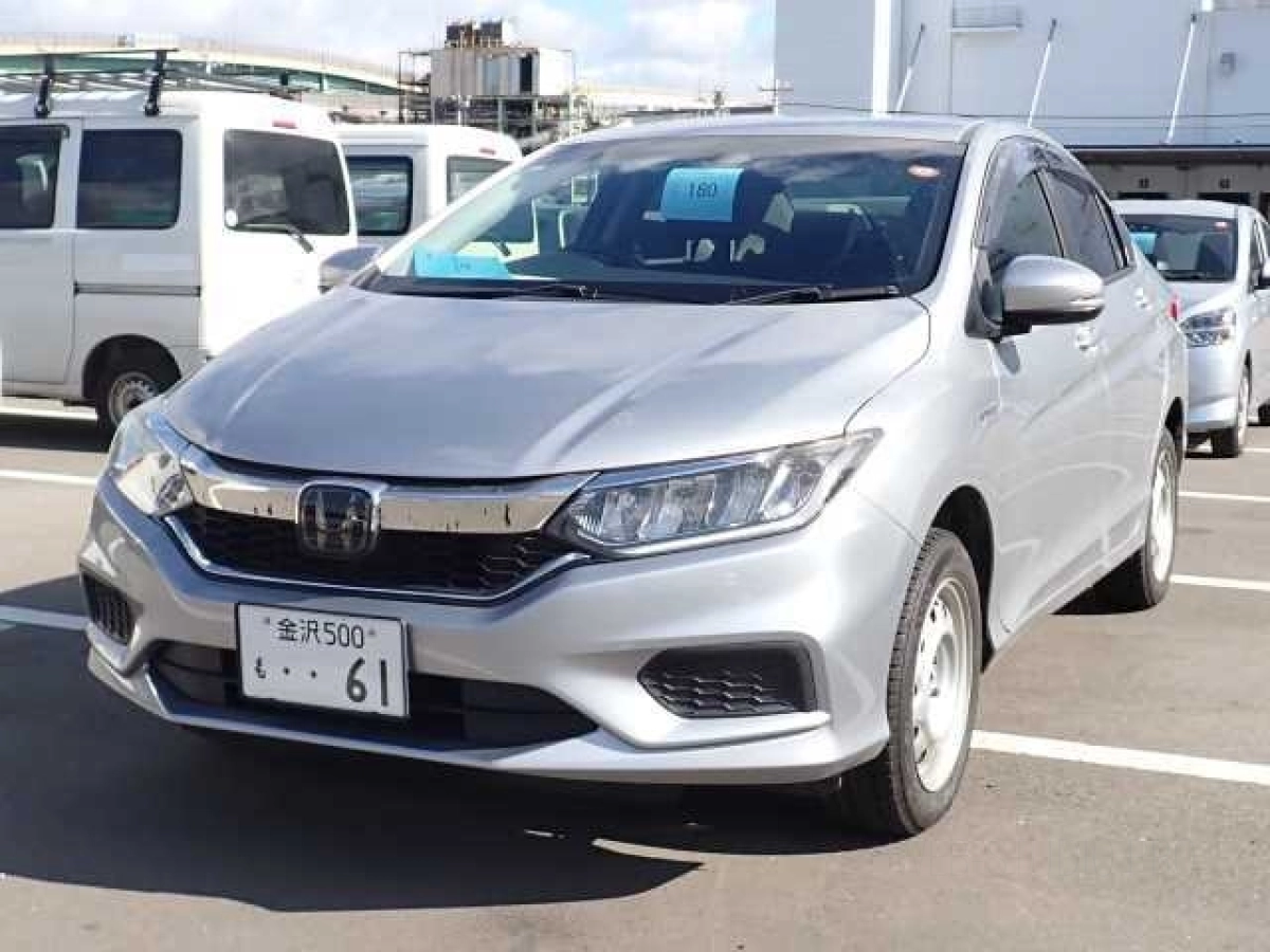 HONDA GRACE GM5 2021
