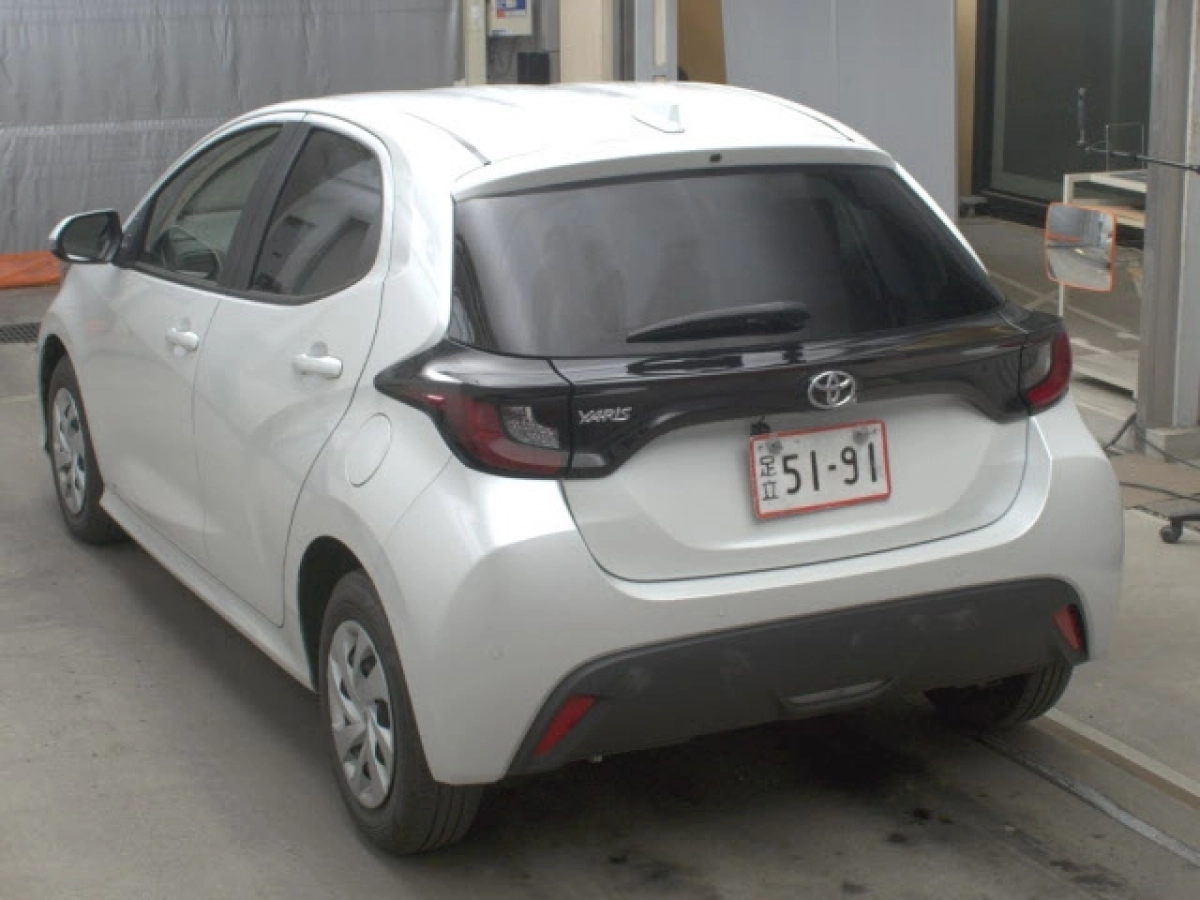 TOYOTA YARIS