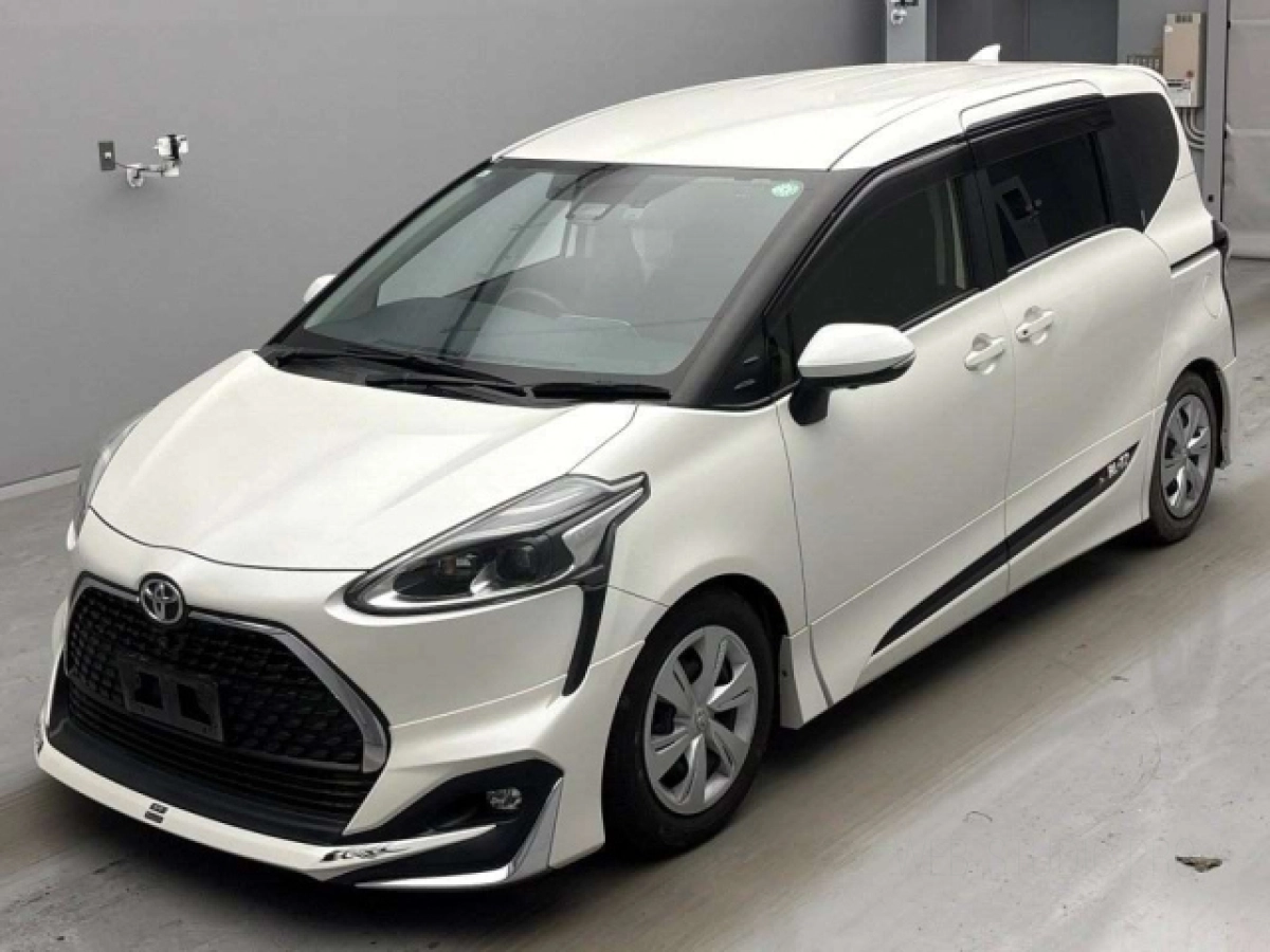 TOYOTA SIENTA