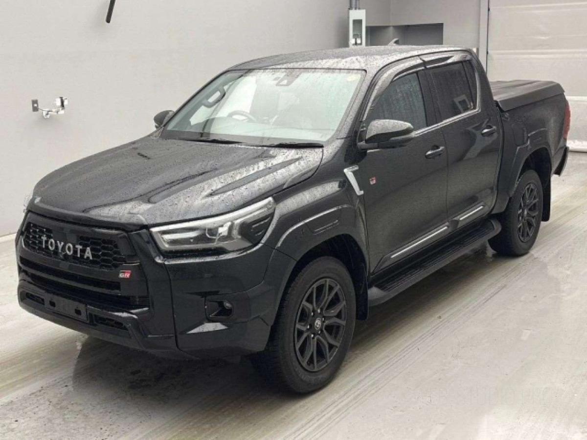 TOYOTA HILUX GUN125 2022