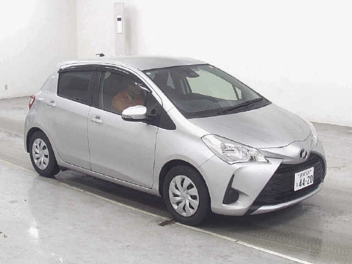 TOYOTA VITZ NSP130 2020