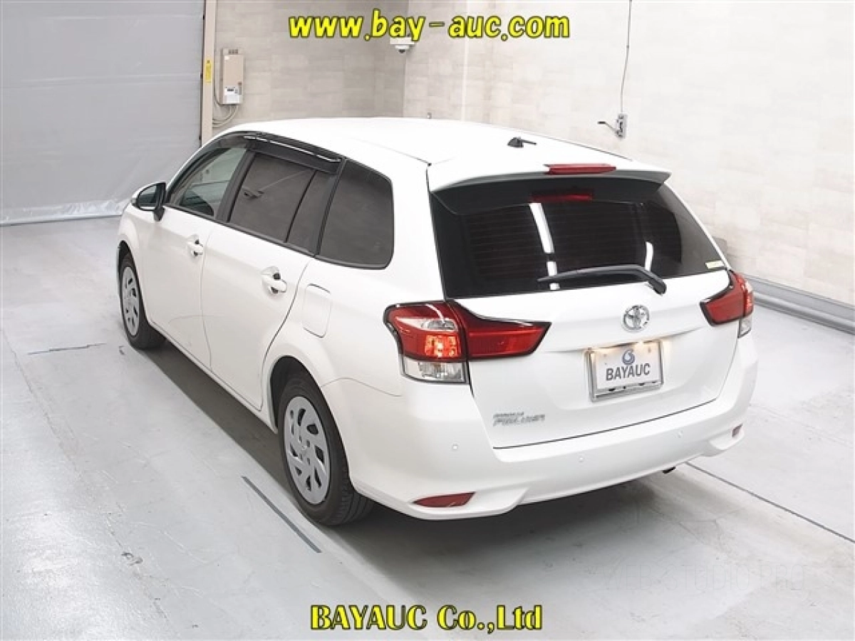 TOYOTA COROLLA FIELDER