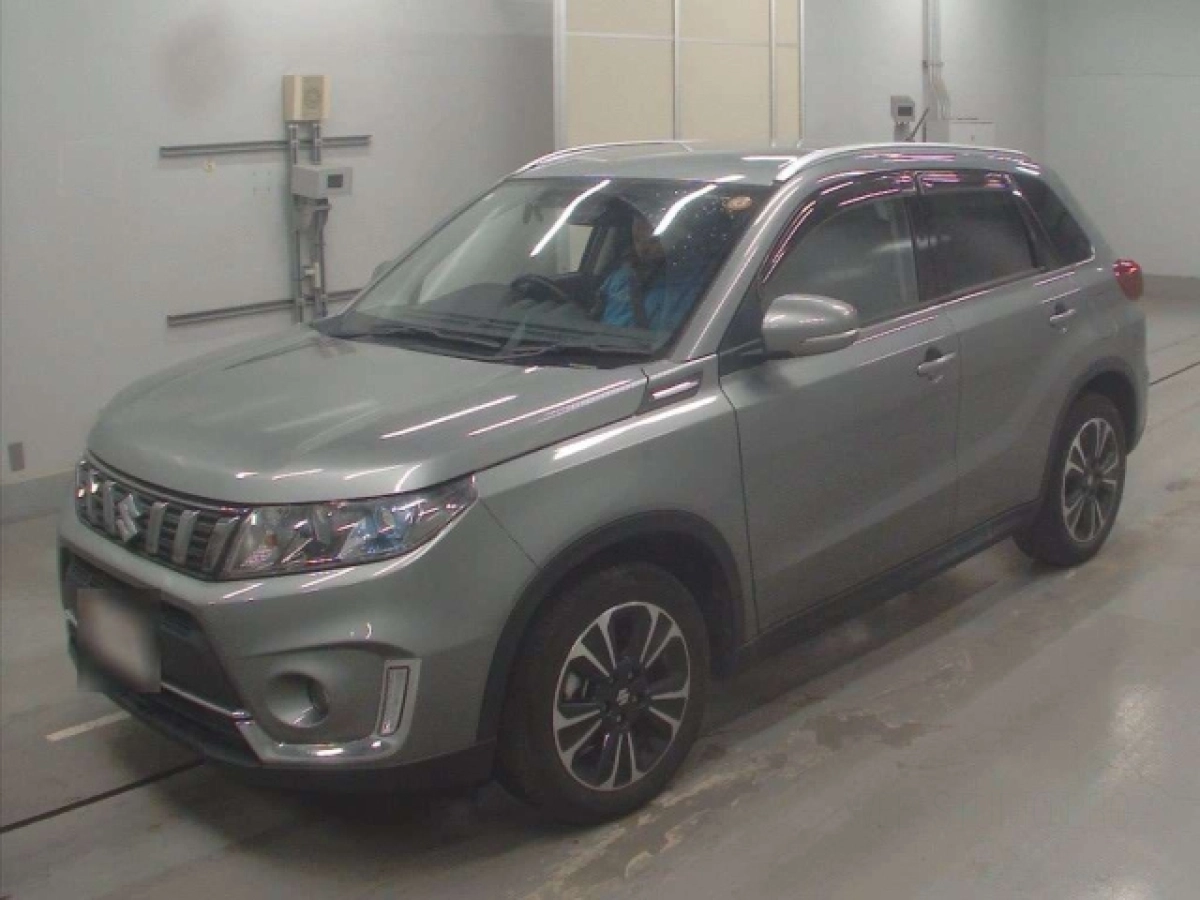 SUZUKI ESCUDO YEA1S 2021