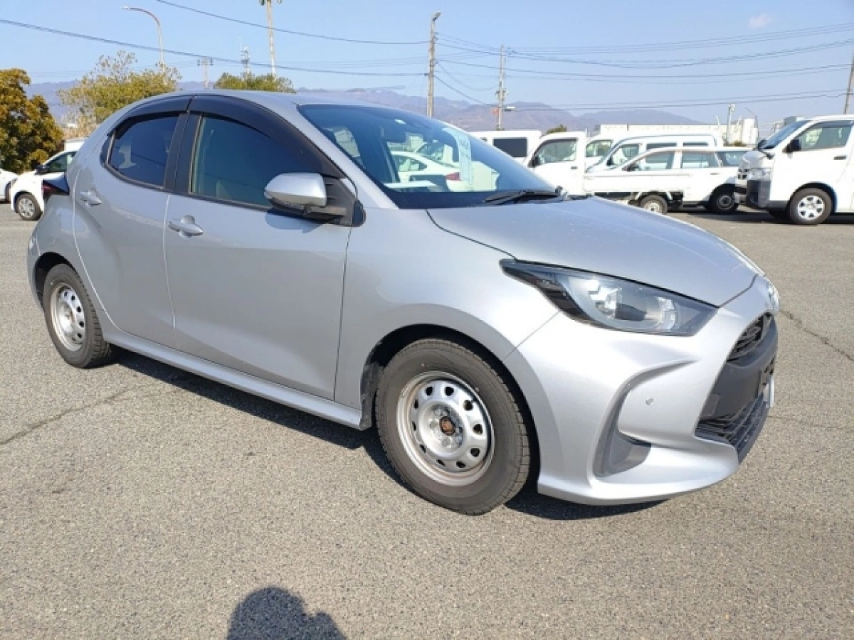 TOYOTA YARIS