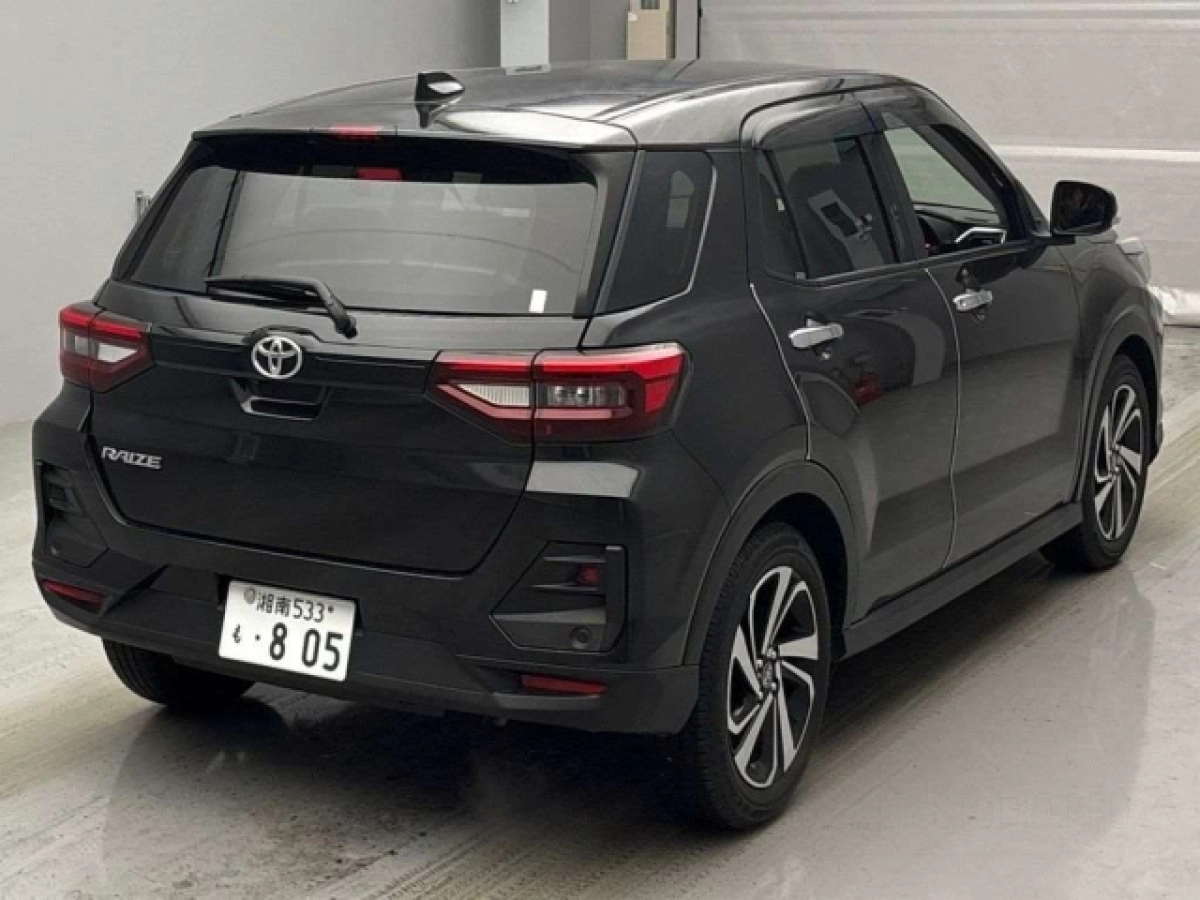 TOYOTA RAIZE