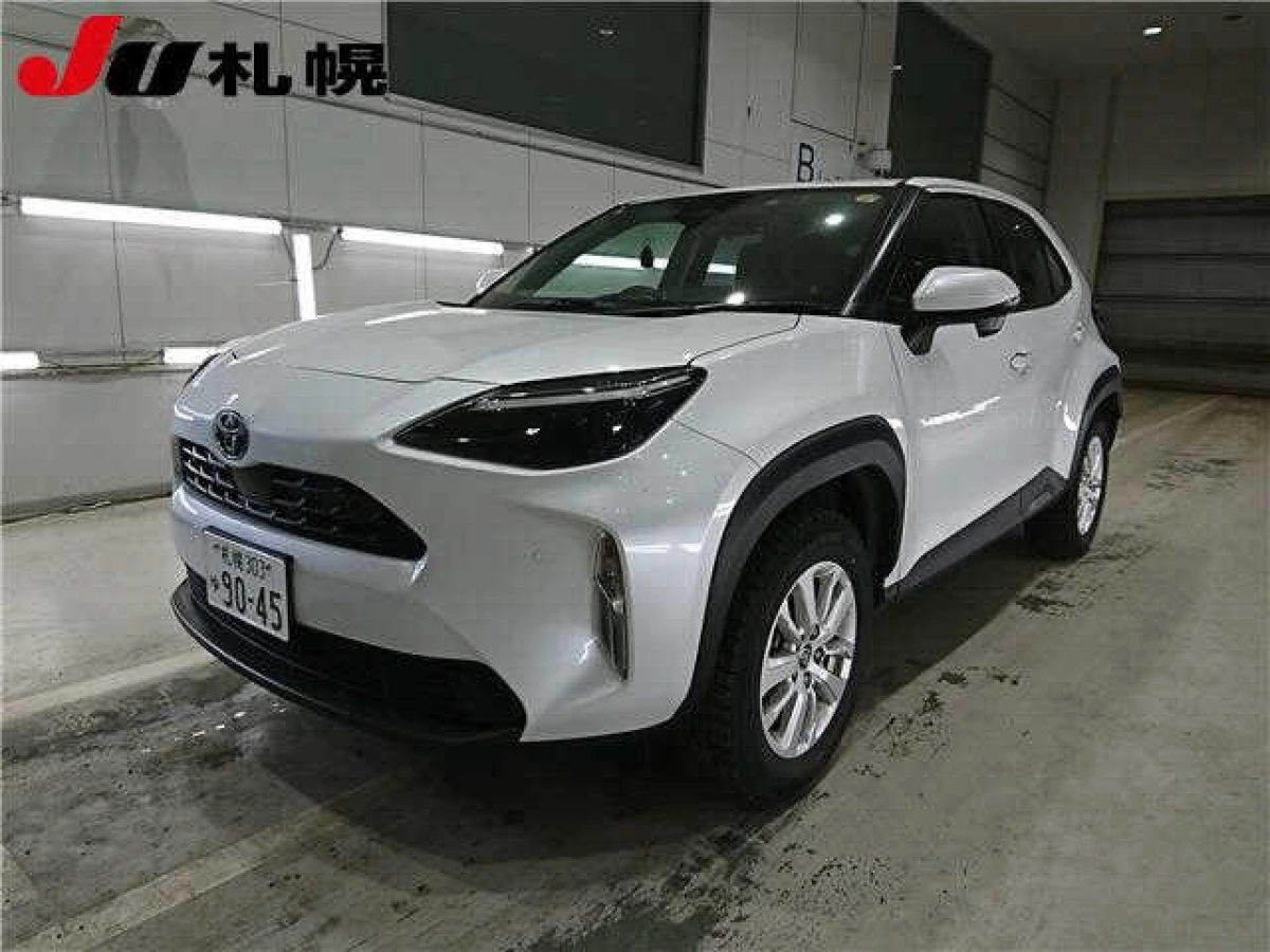 TOYOTA YARIS CROSS MXPB15 2024