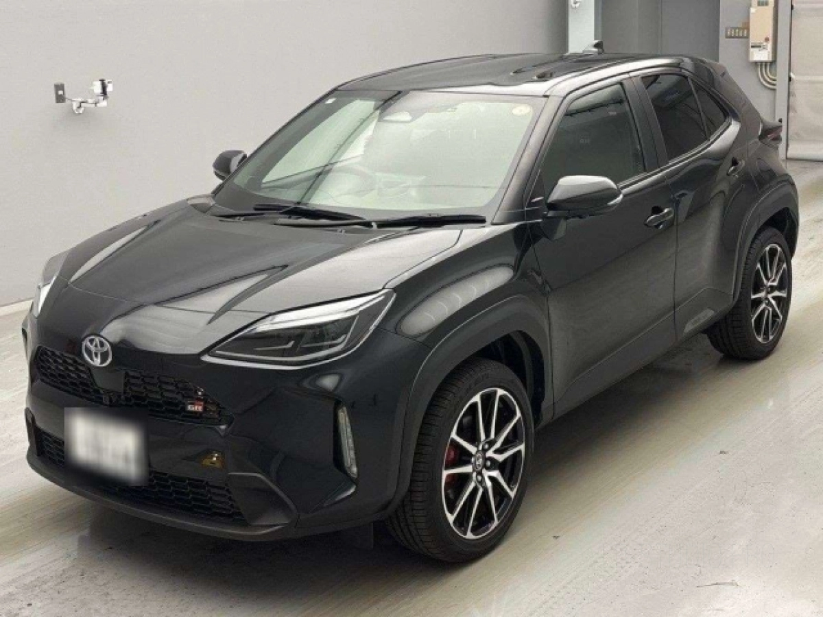 TOYOTA YARIS CROSS MXPB10 2024