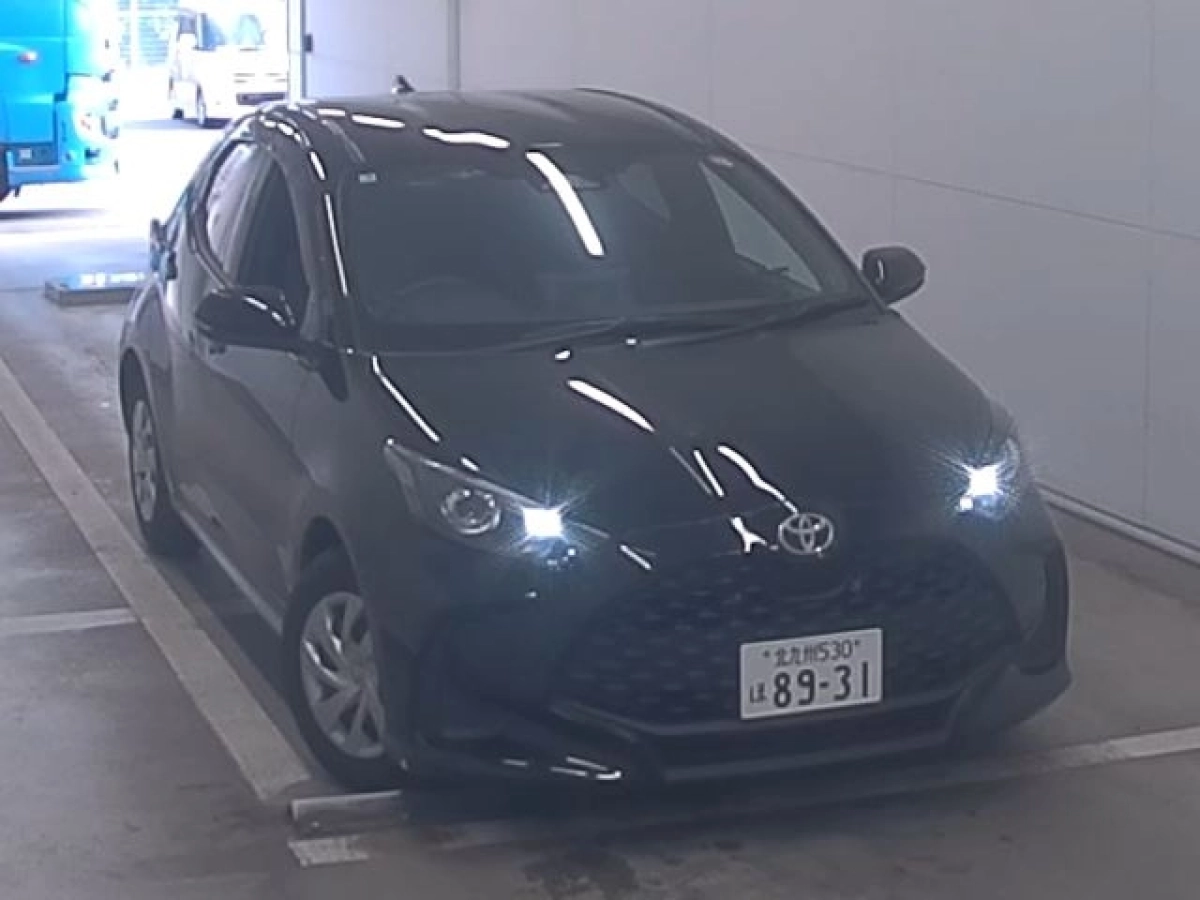 TOYOTA YARIS KSP210 2025
