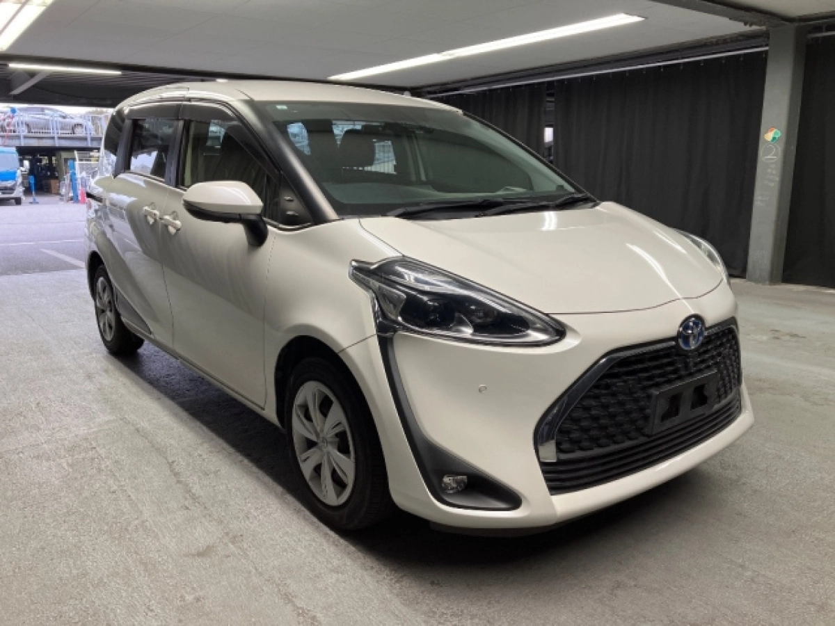 TOYOTA SIENTA NHP170G 2021