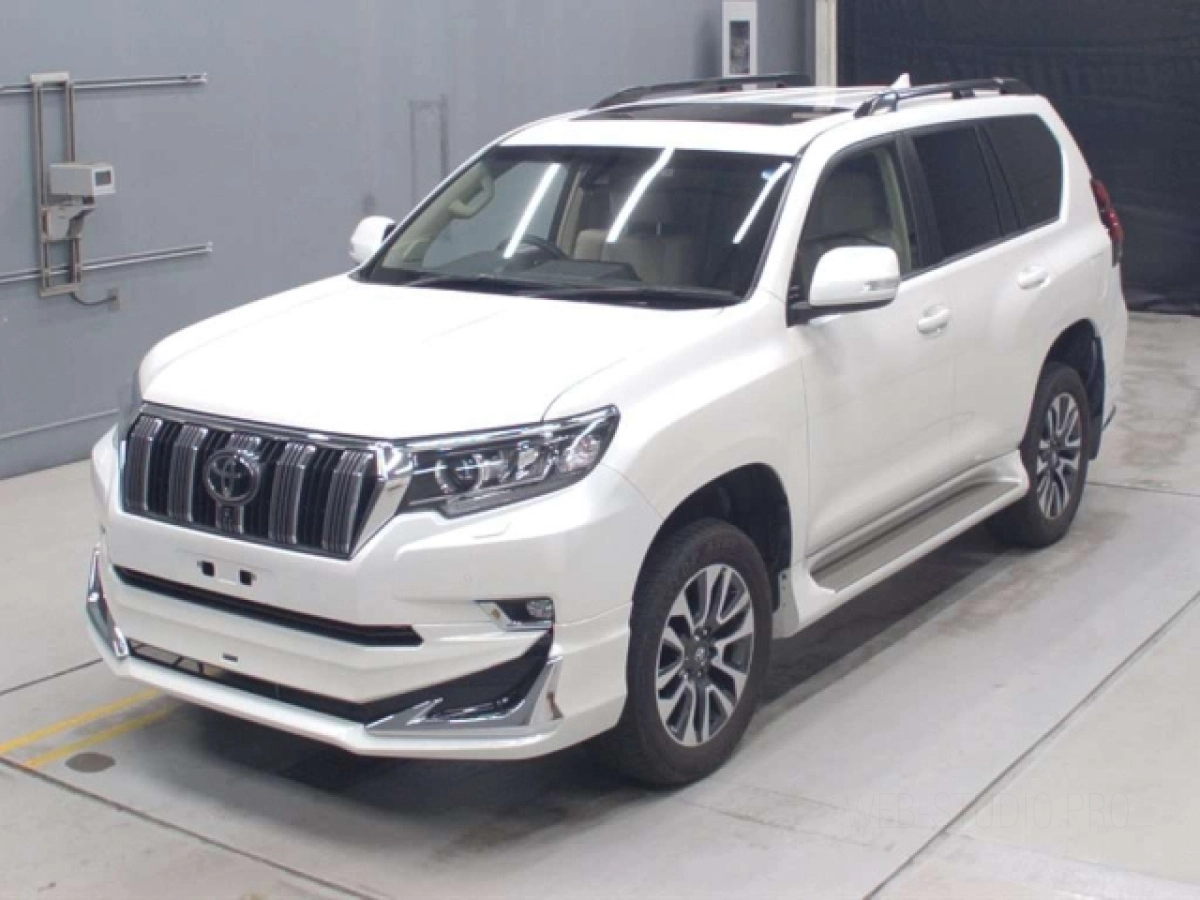 TOYOTA LAND CRUISER PRADO TRJ150W 2023