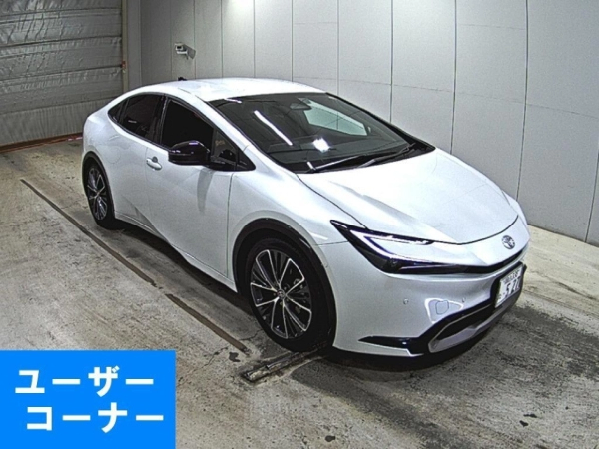 TOYOTA PRIUS MXWH60 2025