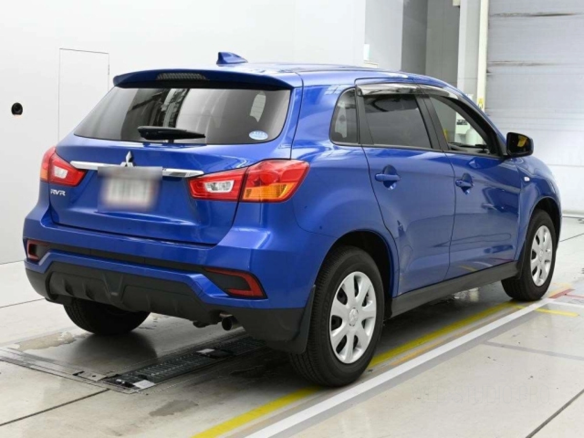 MITSUBISHI RVR