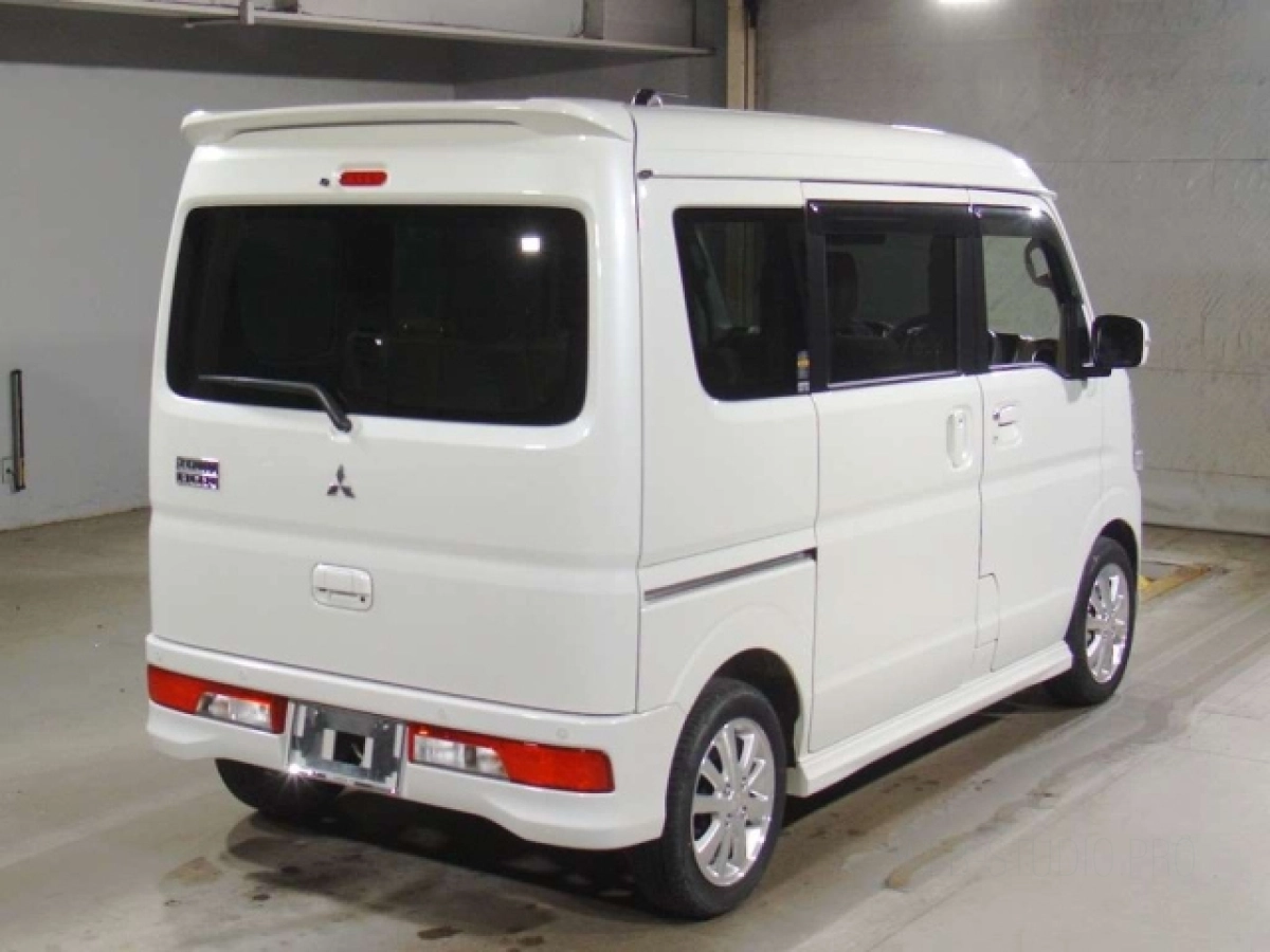 MITSUBISHI TOWNBOX