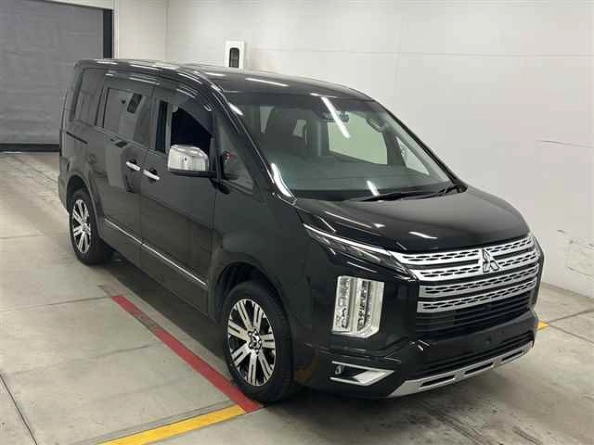 MITSUBISHI DELICA D5 CV1W 2022