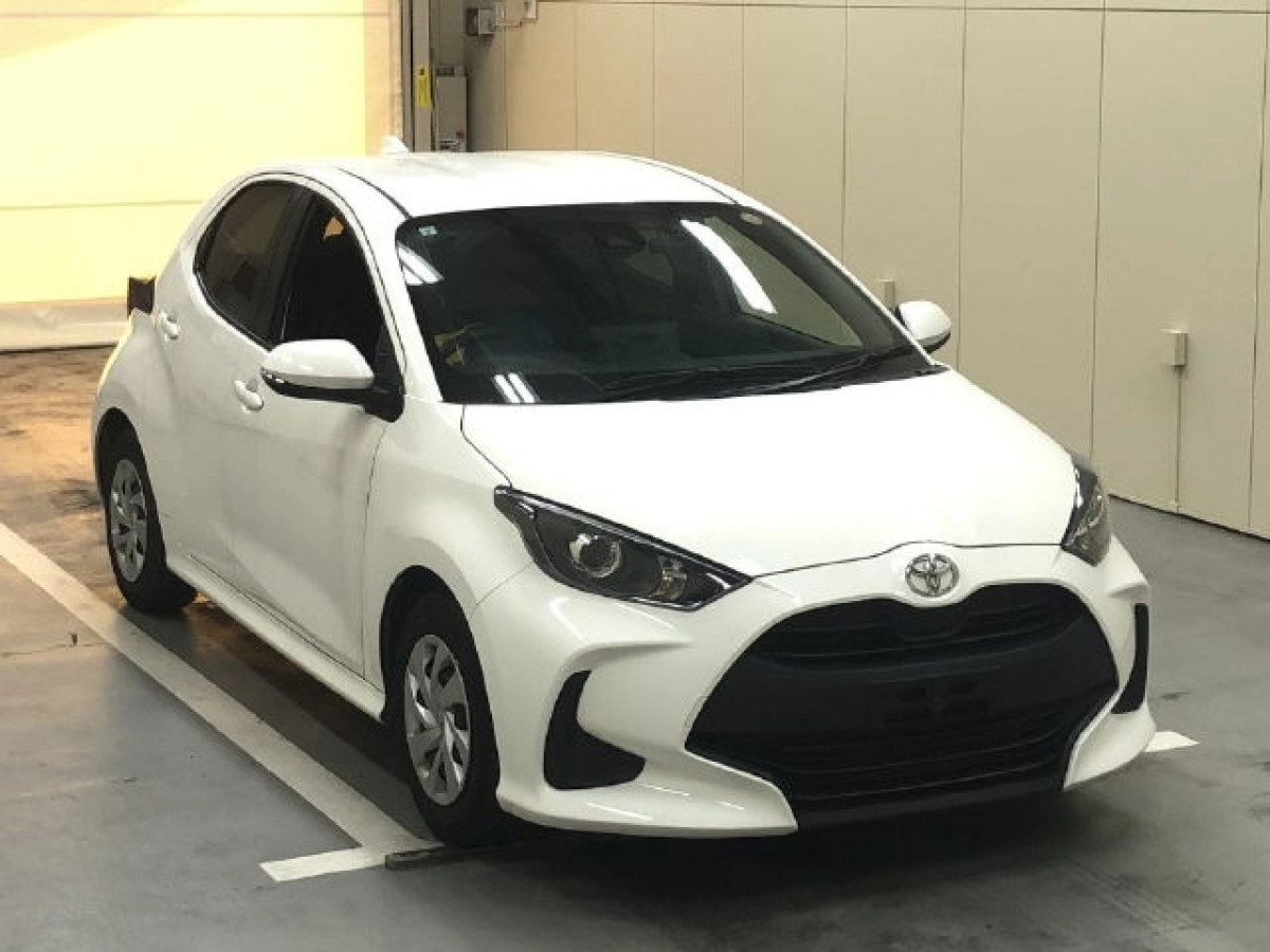 TOYOTA YARIS KSP210 2023