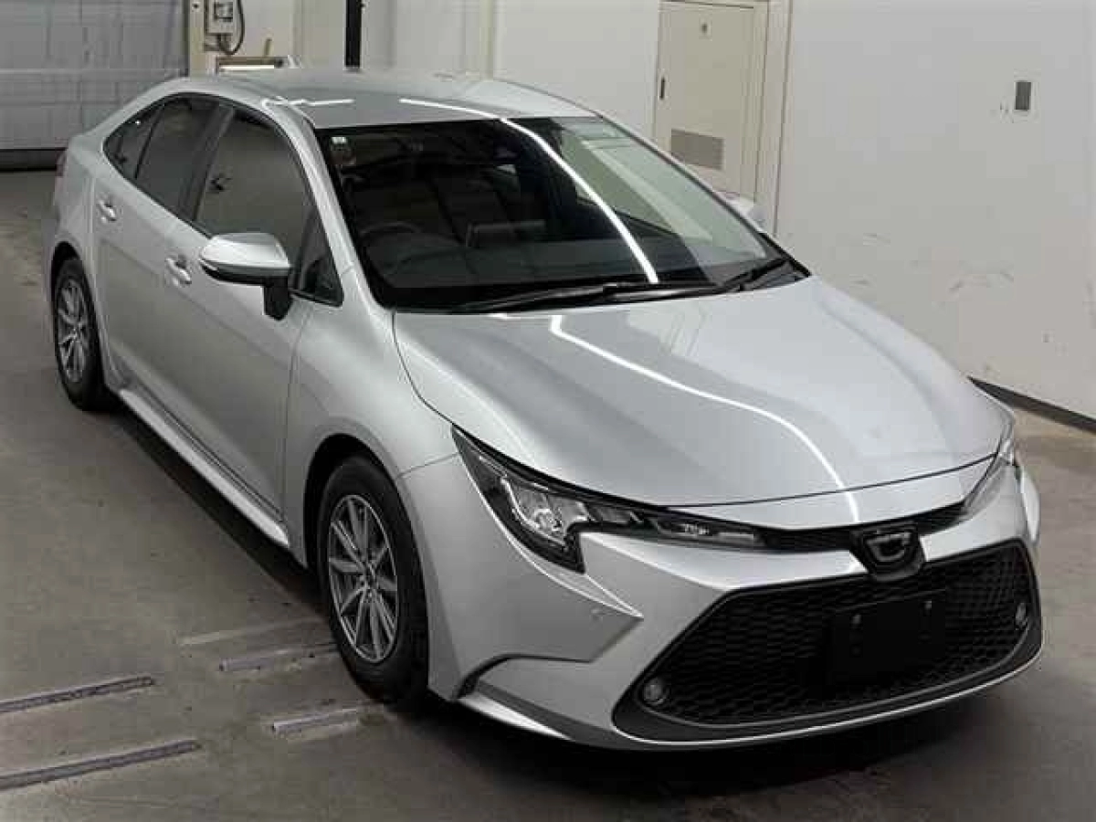 TOYOTA COROLLA ZRE212 2021