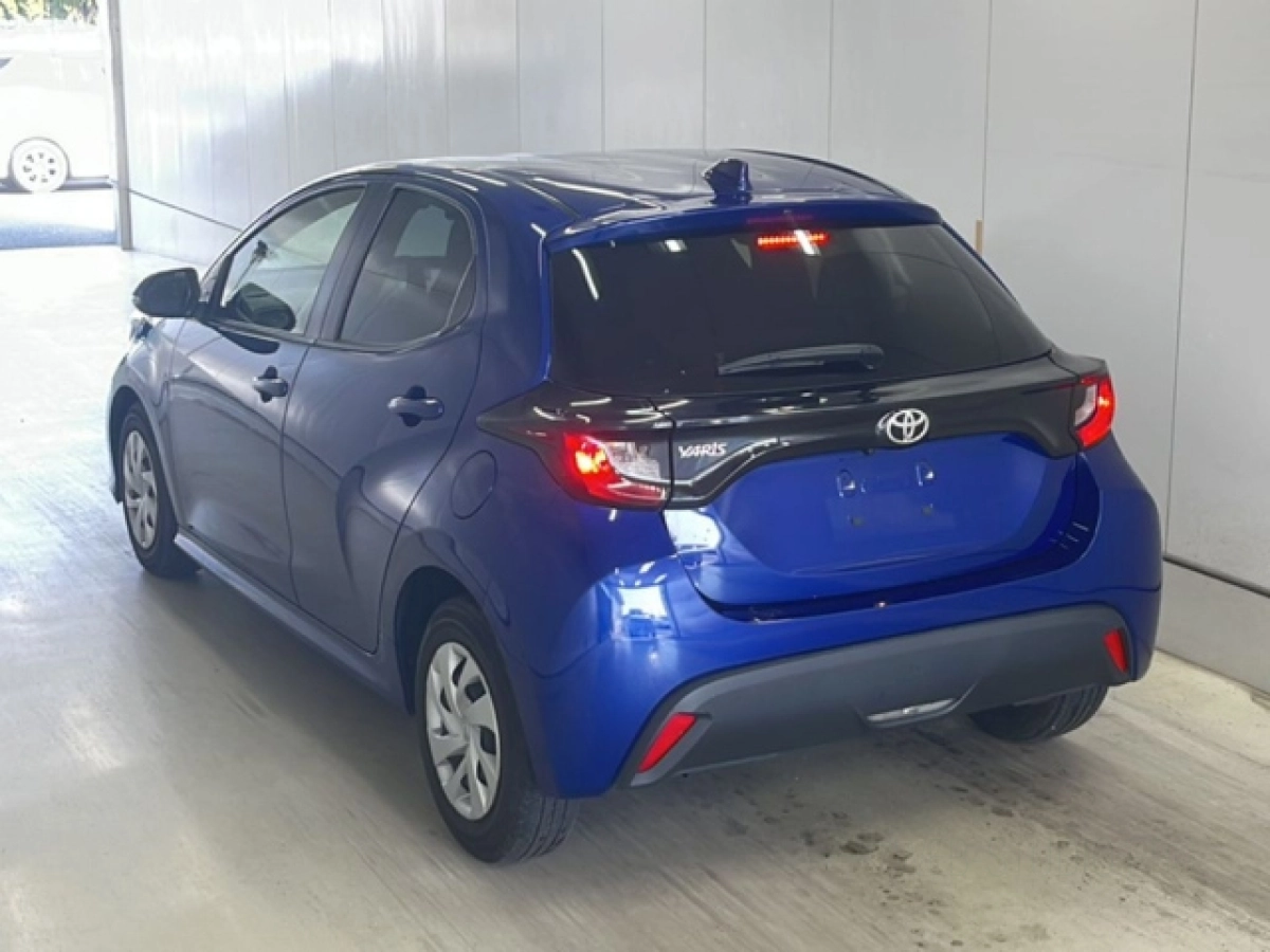 TOYOTA YARIS