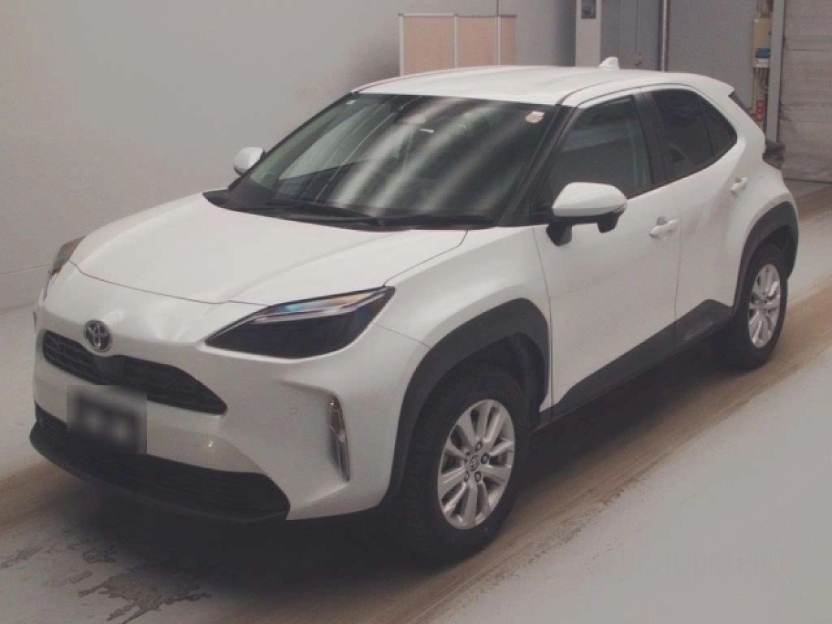 TOYOTA YARIS CROSS MXPB15 2024