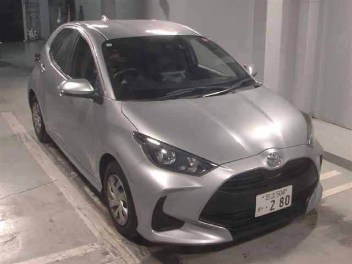 TOYOTA YARIS KSP210 2023