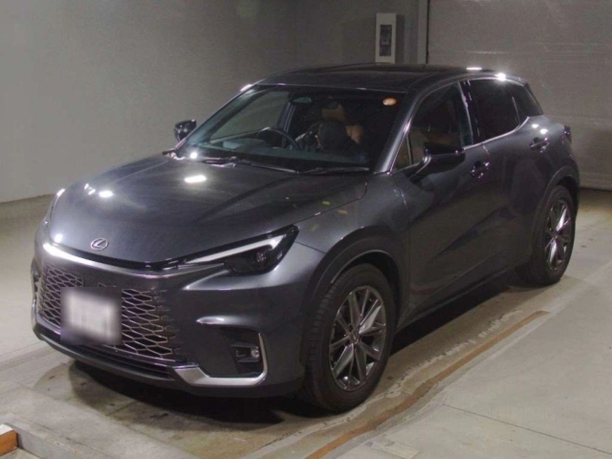 LEXUS LBX MAYH15 2024