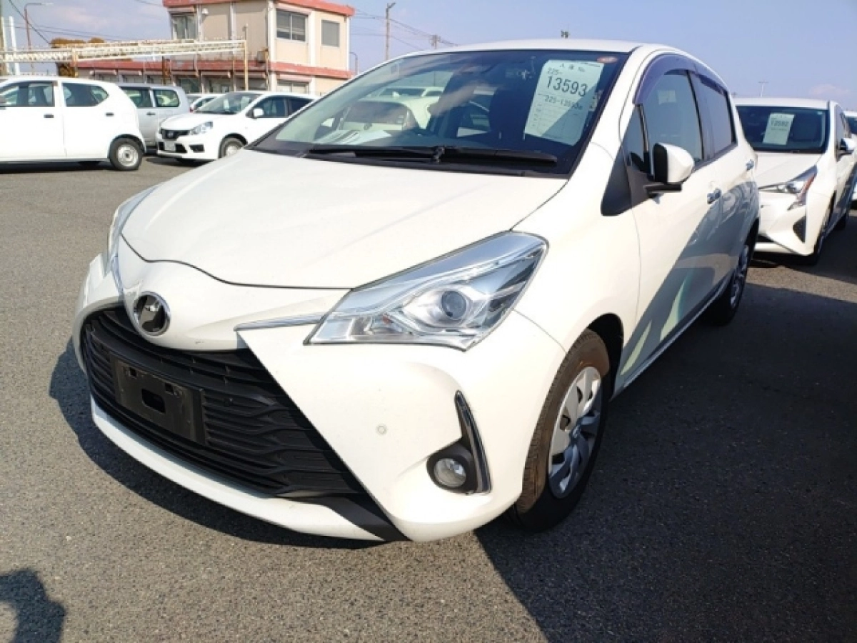 TOYOTA VITZ NSP130 2020