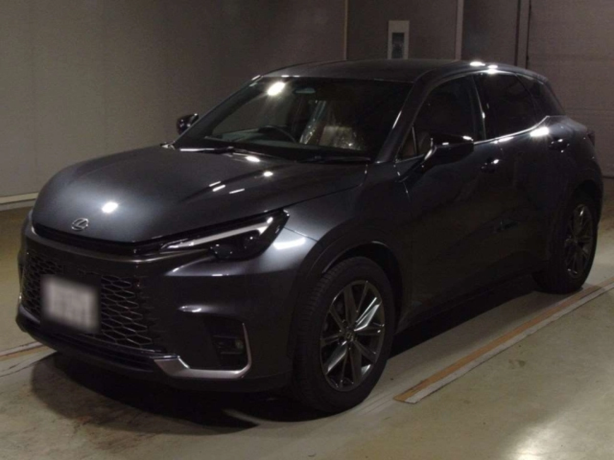LEXUS LBX MAYH15 2024