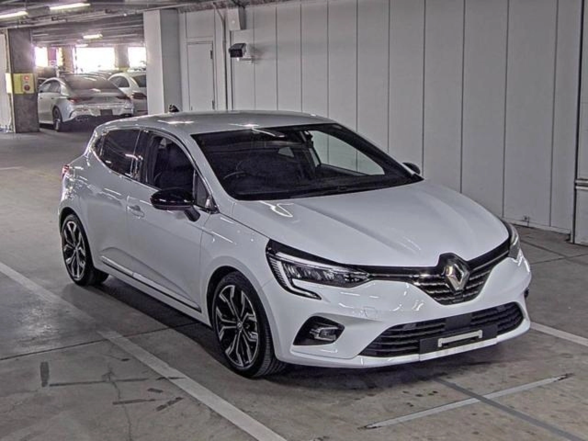 RENAULT LUTECIA BJAH4MH 2023