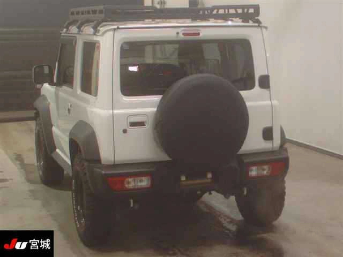 SUZUKI JIMNY SIERRA