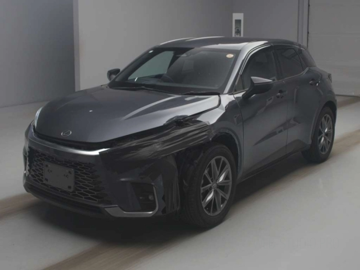 LEXUS LBX MAYH10 2024