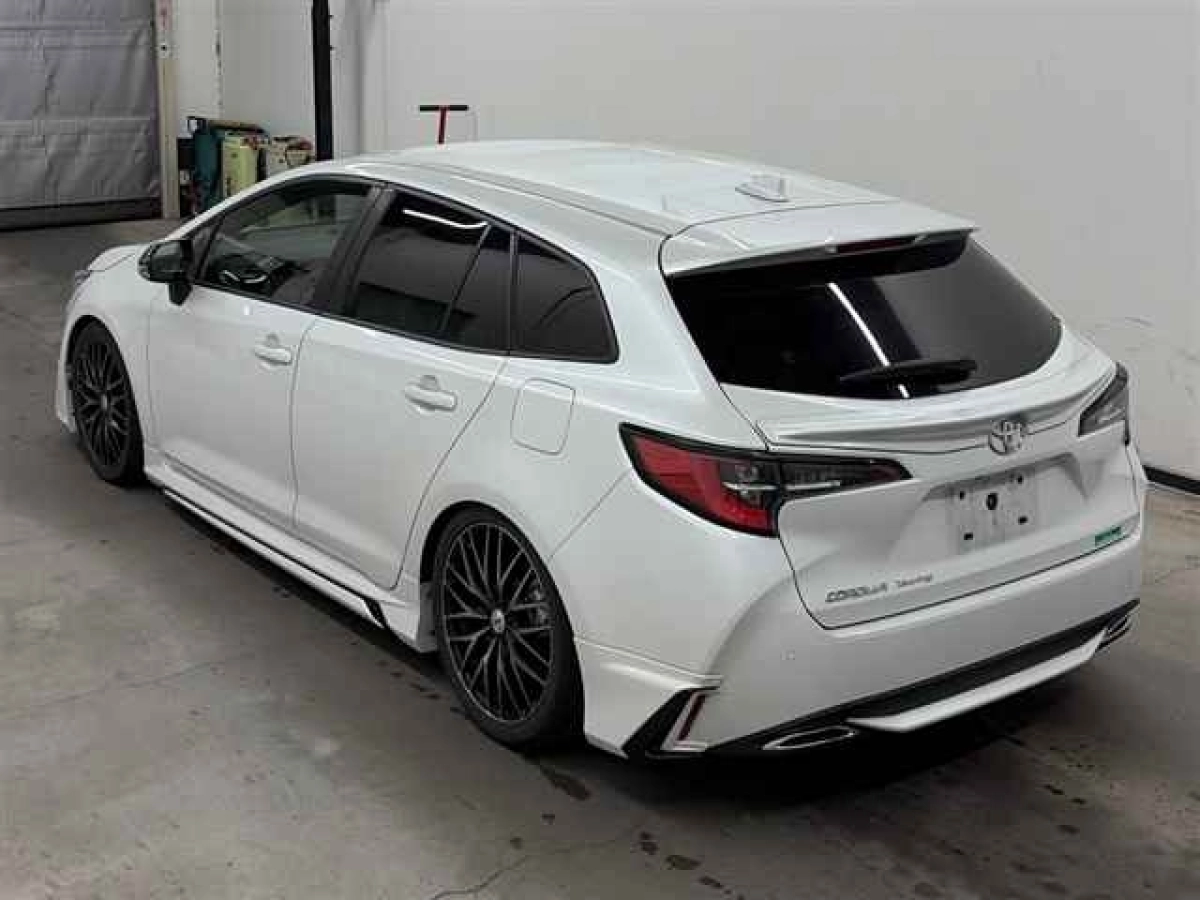 TOYOTA COROLLA TOURING