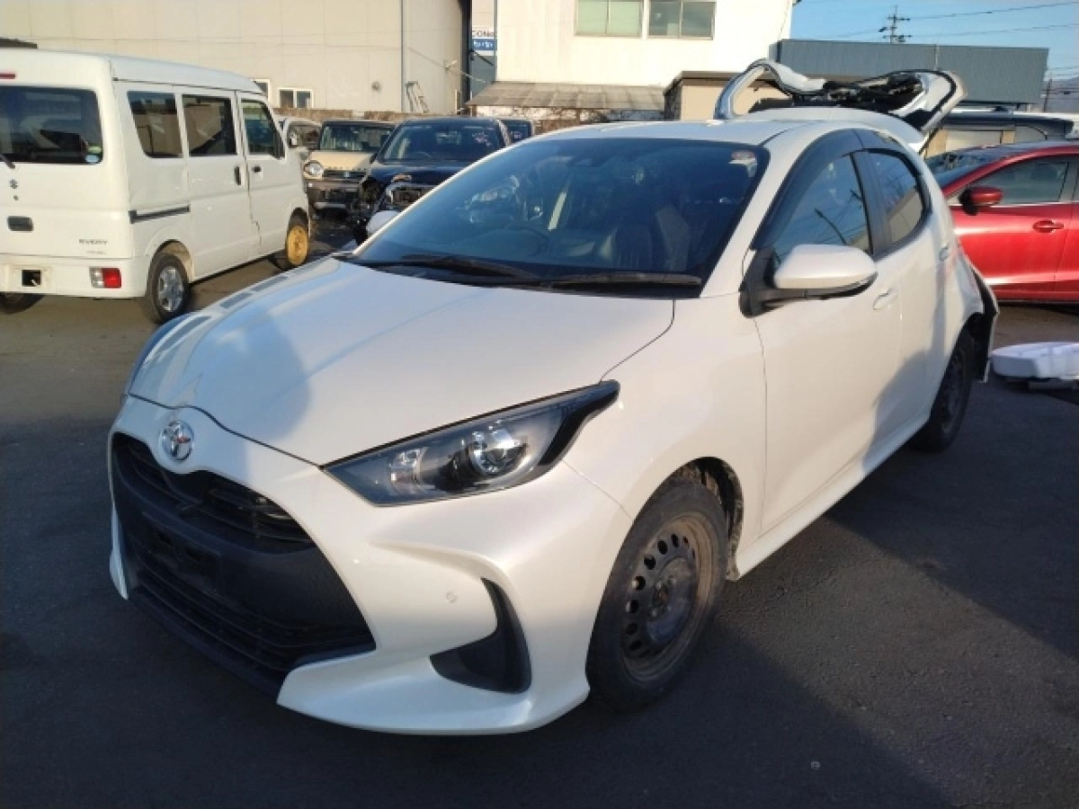 TOYOTA YARIS MXPA10 2021