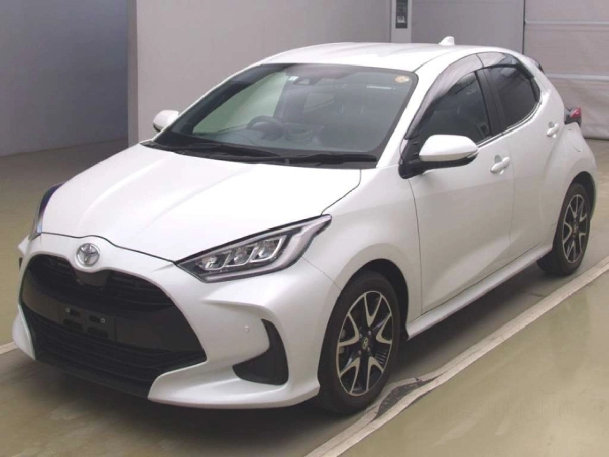 TOYOTA YARIS MXPA10 2023