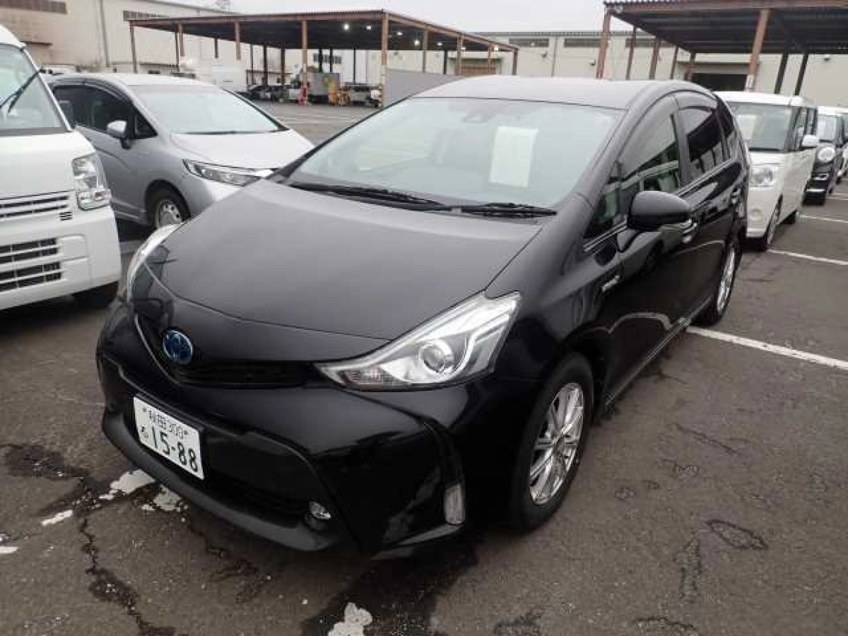 TOYOTA PRIUS ALPHA ZVW41W 2019