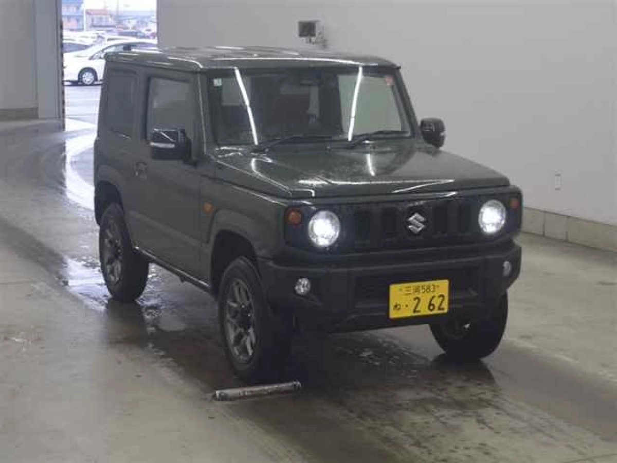 SUZUKI JIMNY JB64W 2025