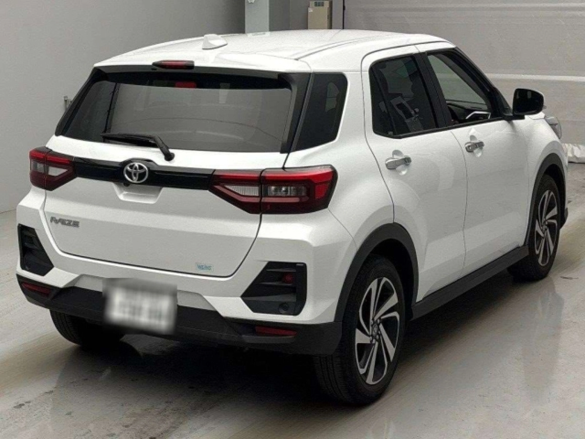 TOYOTA RAIZE