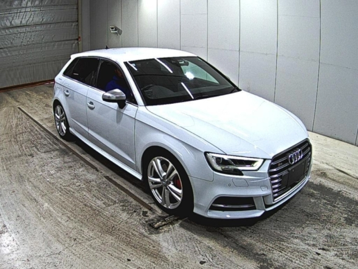 AUDI S3 8VDJHF 2019