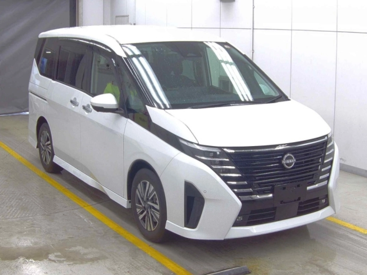 NISSAN SERENA FC28 2023
