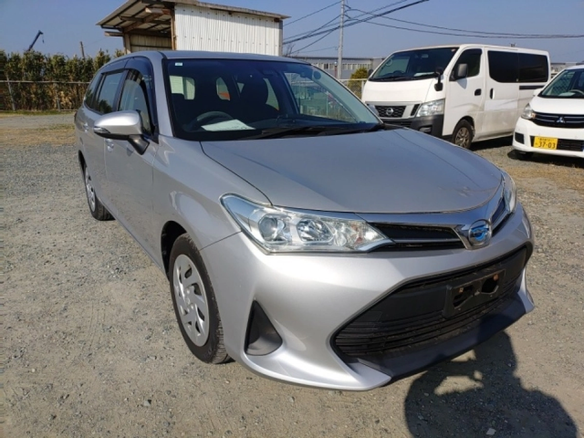 TOYOTA COROLLA FIELDER