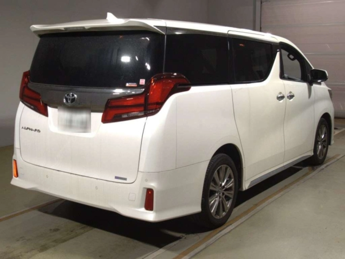 TOYOTA ALPHARD
