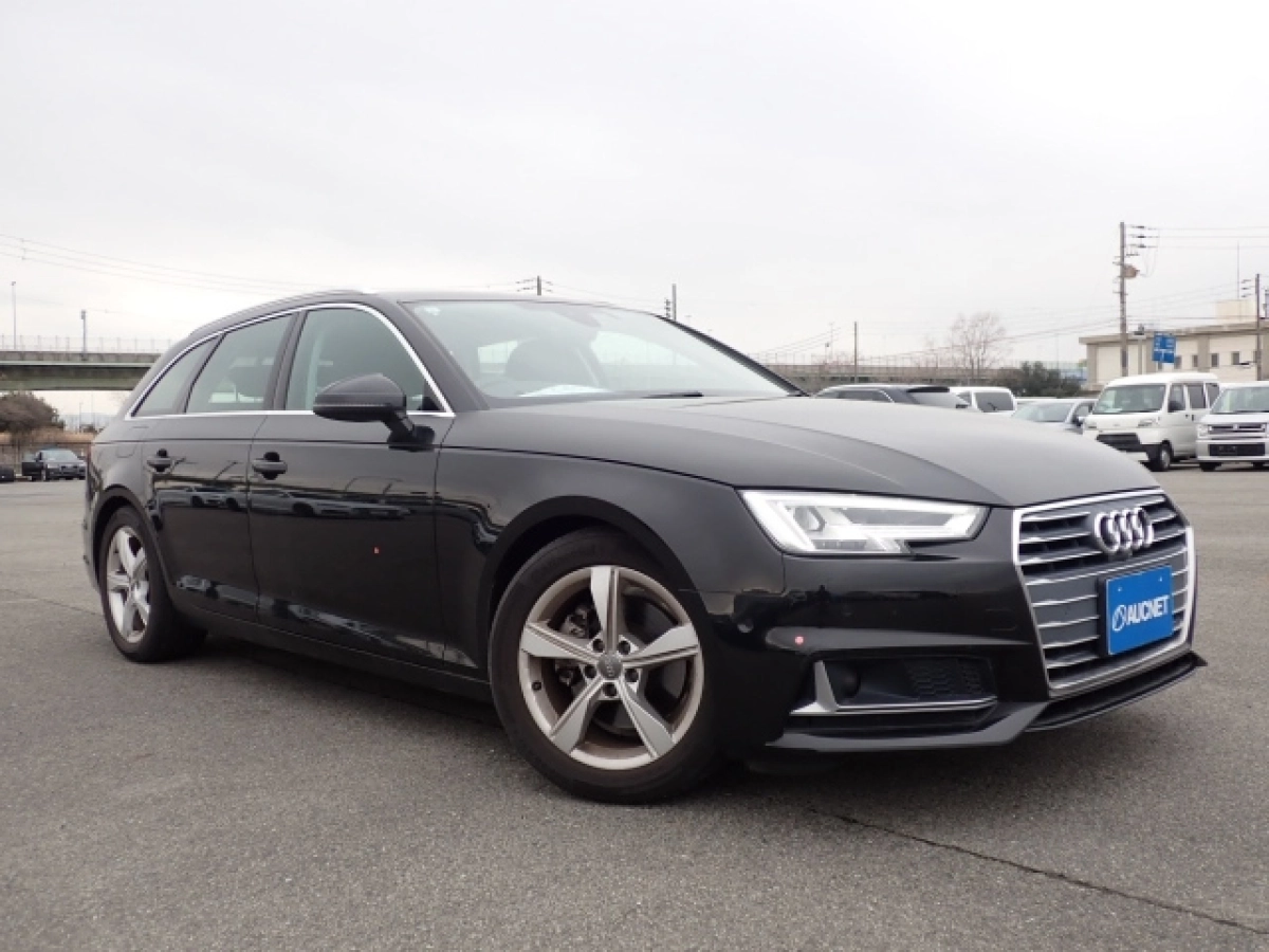 AUDI A4 8WCVN 2019