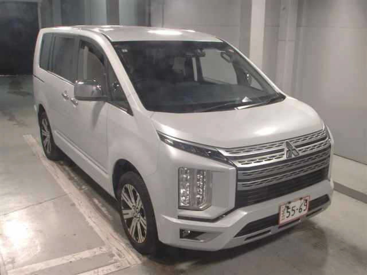 MITSUBISHI DELICA D5 CV1W 2022