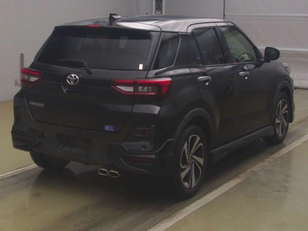 TOYOTA RAIZE